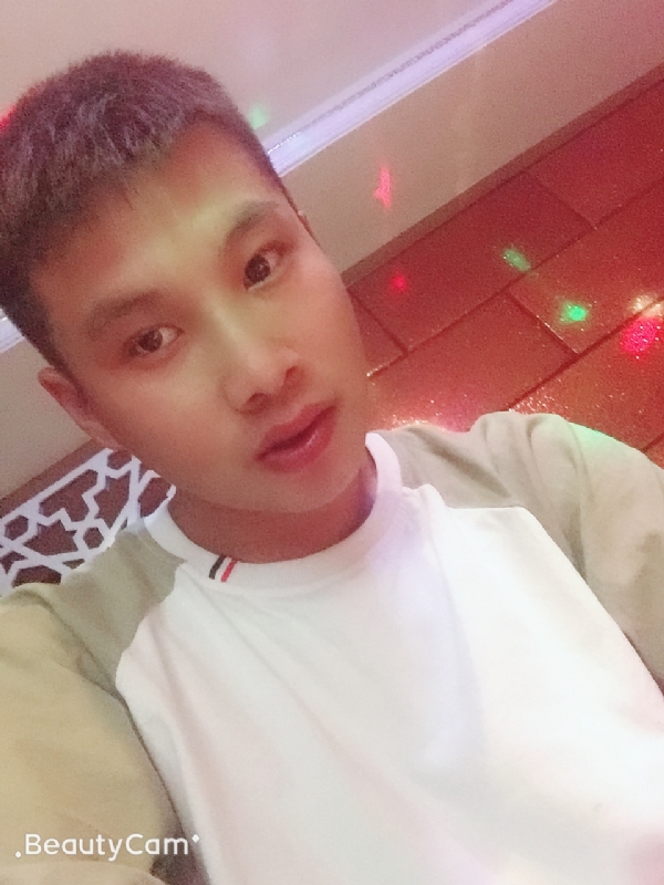阿锋的第一张照片--广州残疾人相亲网