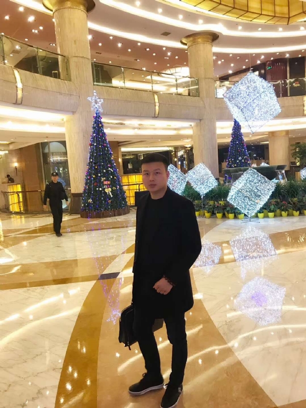 够钟的第一张照片--广州残疾人相亲网