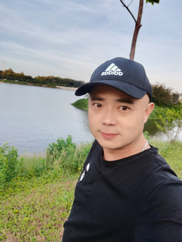 石头哥的第一张照片--广州残疾人相亲网