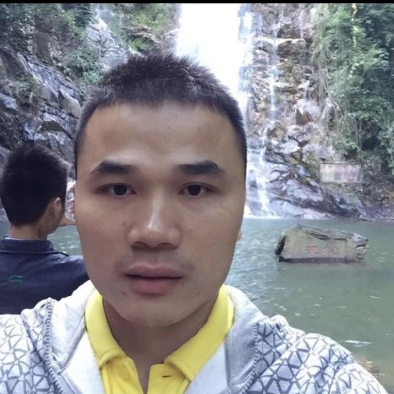 老梁的第一张照片--广州残疾人相亲网
