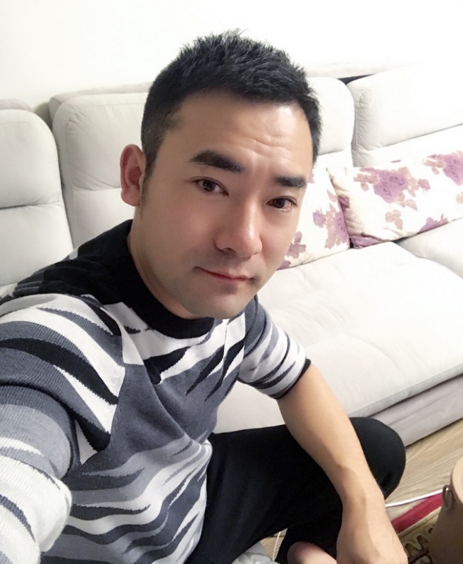 随风的第一张照片--广州残疾人相亲网