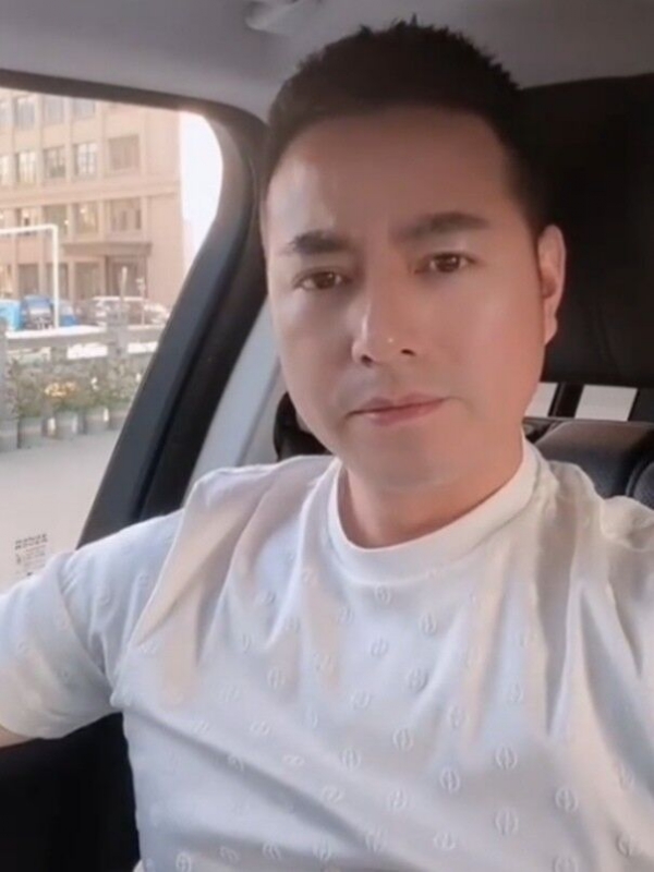 勿忘初心的第一张照片--广州残疾人相亲网