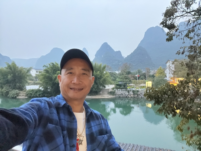 民叔叔的第一张照片--广州残疾人相亲网